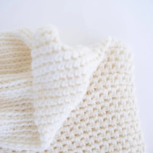 Homemade HANDKNIT Turtleneck Cowl Neck Tunic Vest Cream and Brown Woman's - Picture 6 of 11